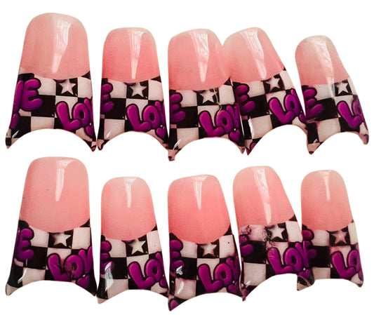 Checkered Luv Quack Press On Nail Set